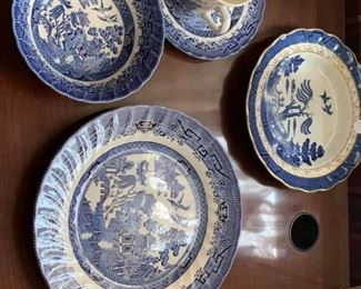 Blue dishes 