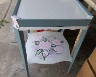 sweet folk art painted lamp table