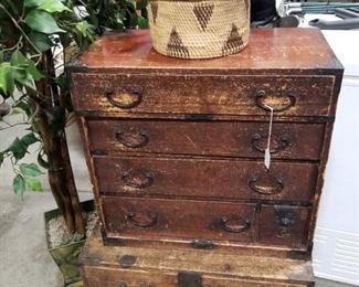 Japanese Tansu
