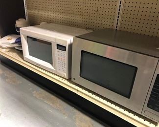 Microwaves for the college dorm or apartments!