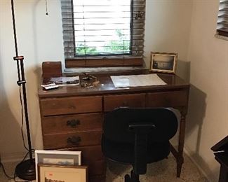 Vintage Desk, Art, Office