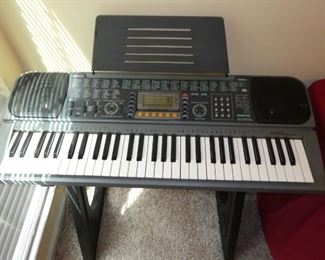 Concertmate 900 keyboard and stand 
