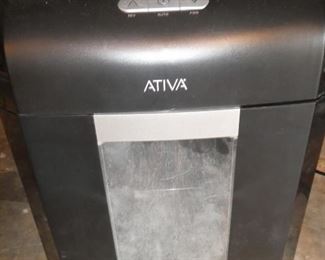 Ativa paper shredder 