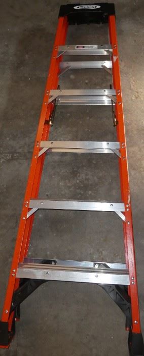 Ladder step 6 foot fiberglass