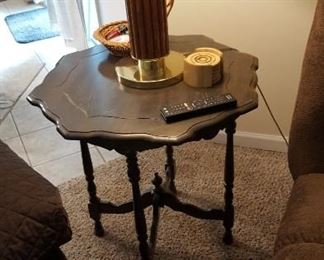 Walnut parlor table, probably 1940s, lamp