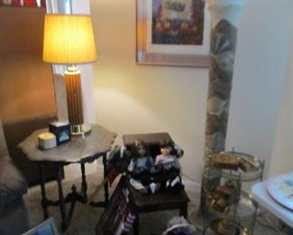 Floor pole lamp on right