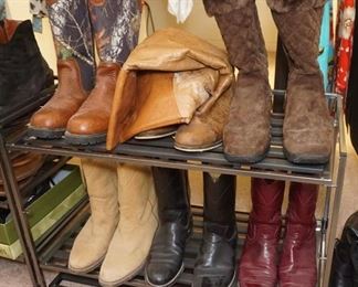 Ladies boots size 7 - 7.5