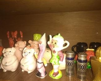 Vintage Collection Salt and Pepper Shakers
