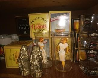 Vintage Pin Up Girl Glasses and Whiskey Tumblers