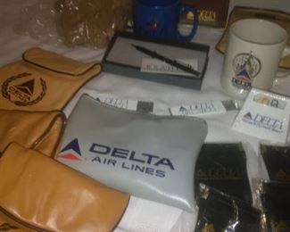 Vintage Delta Airline Accessories