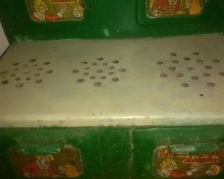 Vintage Little Orphan Annie Stove
