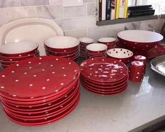 Maxwell Williams “Sprinkle” dish set