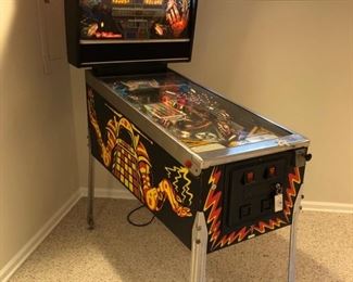 Williams Pin-Bot pinball machine!