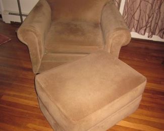 Gently Used R & F Living Room Suite