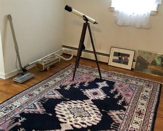 Oriental Carpet, Telescope