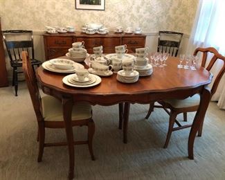 Dining Table w/ 3 Leaves, Chairs, China, Sideboard