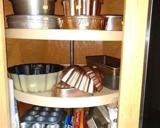 Kitchen: