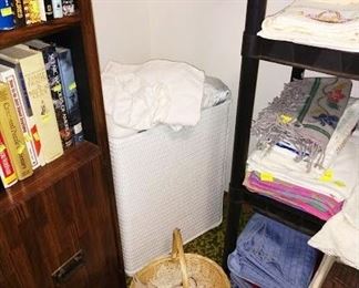 1st Bedroom Right: