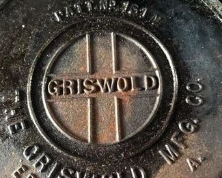 Griswold waffle iron No. 8