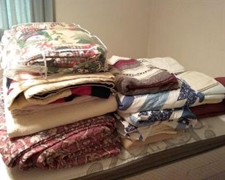 Quilts and Comforters 