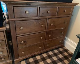 142. 9 Drawer Chest of Drawers (48'' x 18'' x 40'')