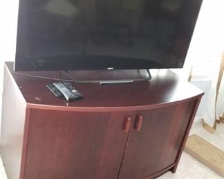 Sony flat screen TV with TV console