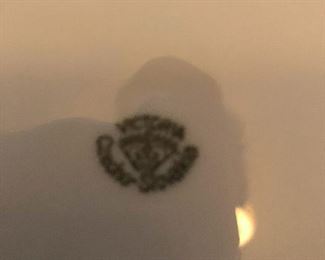 I think that says, "Victoria Checker Spackle"