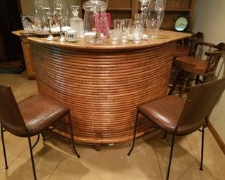 Ratan "Teke" Bar - ultra cool for your man cave or screened in porch, boat dock, etc........
