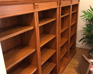 2x bookcases