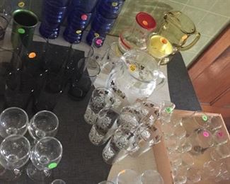 Glassware sets