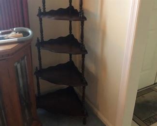 CORNER SHELF