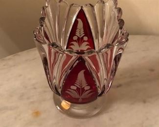 GLASS VASE