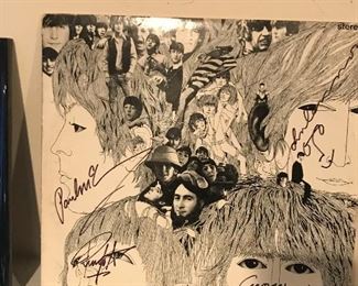 Beatles Revolver signed vinyl album with certification- Ringo Starr with "STAR"