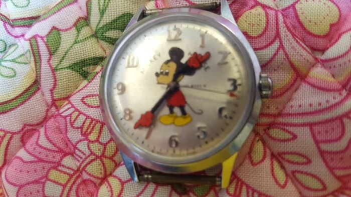 1970's Mickey Watch - works!