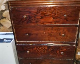 Vintage 5 Drawer Dresser