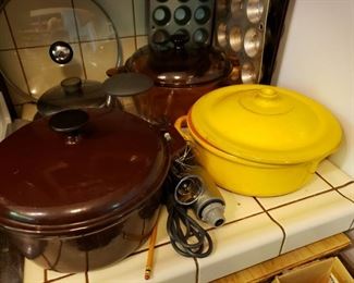 Le Creuset and Earthen Pottery Cookware. Pyrex Cookware. KitchenAid Handmixer. 