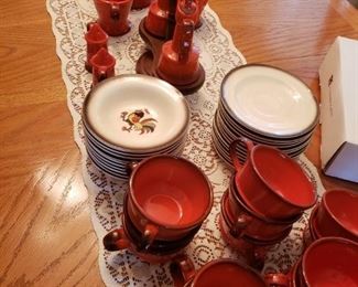 A set of Poppy Trail/California Pottery 'Rooster' Collection of Dishes