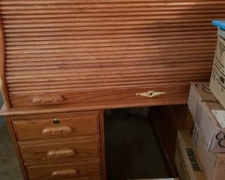 Fantastic Roll Top Desk