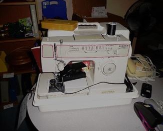 singer multi stitch sewing machine / we have sewing 