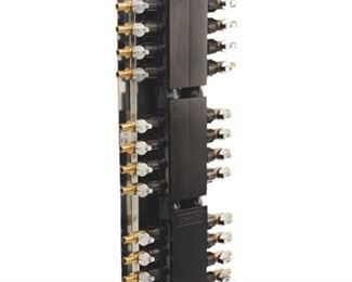 SharkBite Bathroom 3/4 in. x 1/2 in. Plastic Female x Barb 24-Port Manifold with Brass Ball Valves RM22724