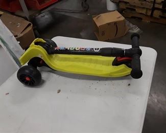 XJD Kick Scooter
