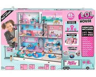 L.O.L. Surprise House with 85+ Surprises