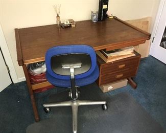 Desk and office chair