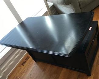 Signature design Lift-Top Cocktail table with 3 storage drawers