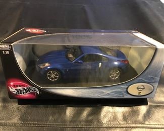 HotWheels Nissan z diecast car 1:18 scale