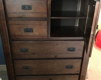 Rustic dresser with 5 drawers and a cabinet