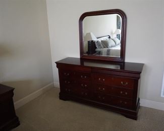 Dresser with Mirror. Master Bedroom  Furniture