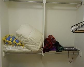 Bedroom Comforters and Blankets.