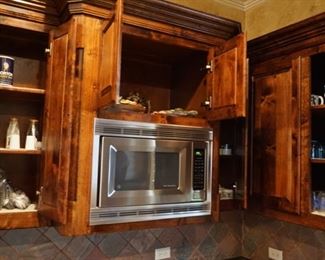 Kitchen Appliances.