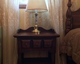 End table
